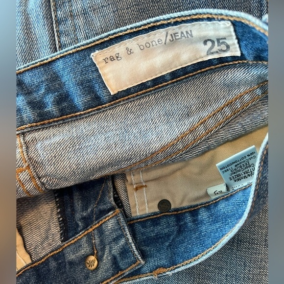 RAG & BONE MARILYN CROP ZEEBURG 25
SELVAGE JEANS - Picture 16 of 16